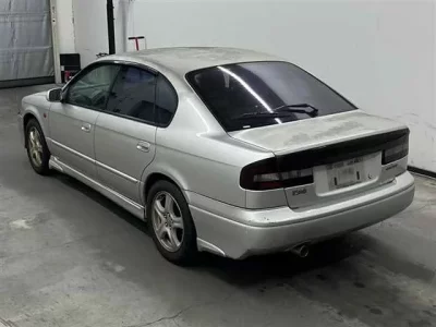 Subaru LEGACY B4
