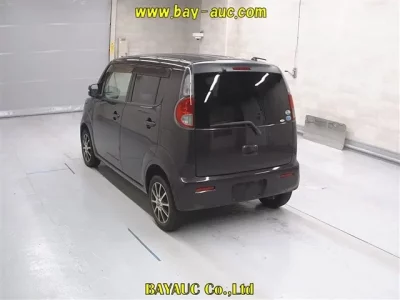 Suzuki MRWAGON