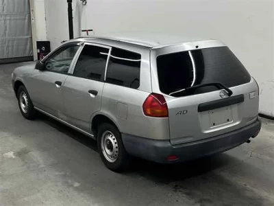 Nissan AD