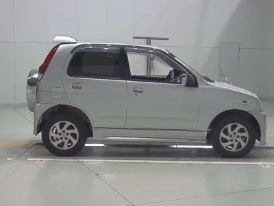 Daihatsu TERIOS KID