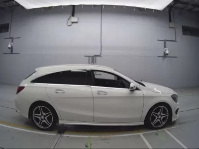 Mercedes-Benz CLA CLASS