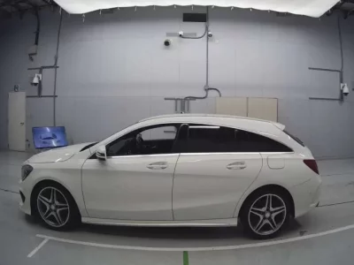 Mercedes-Benz CLA CLASS
