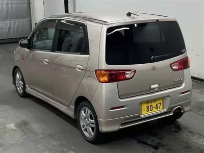 Daihatsu MAX