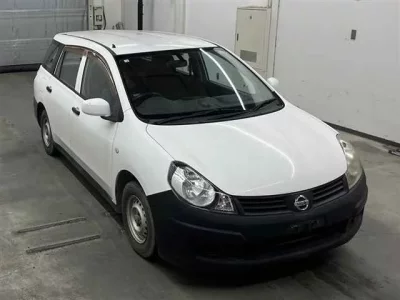 Nissan AD