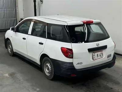 Nissan AD
