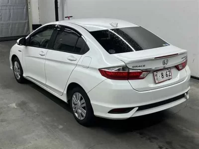 Honda GRACE