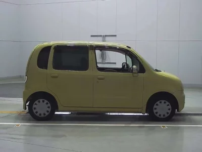Daihatsu MOVE LATTE