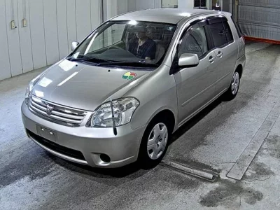 Toyota RAUM