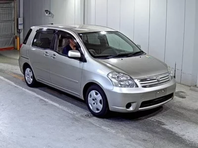 Toyota RAUM