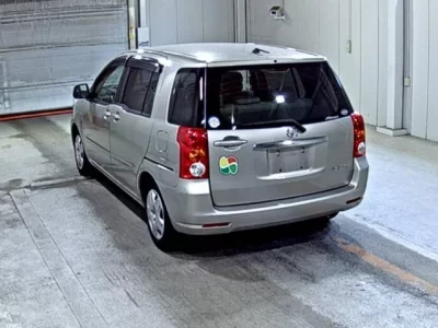 Toyota RAUM