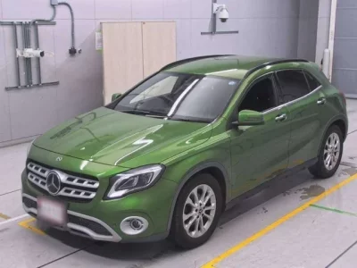 Mercedes-Benz GLA CLASS