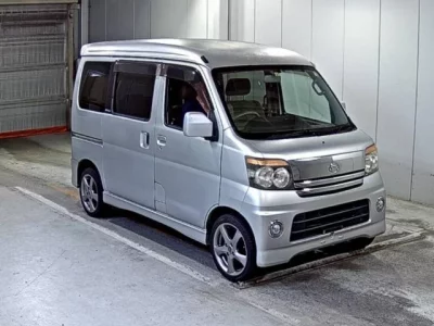 Daihatsu Atrai Wagon
