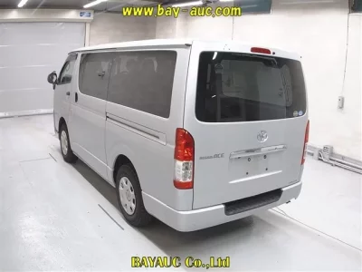 Toyota REGIUS ACE VAN