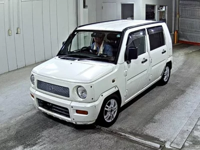Daihatsu NAKED