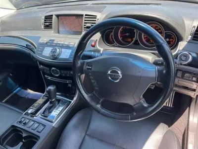 Nissan FUGA