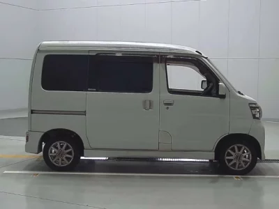 Daihatsu Atrai Wagon