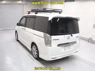 Honda STEP WAGON