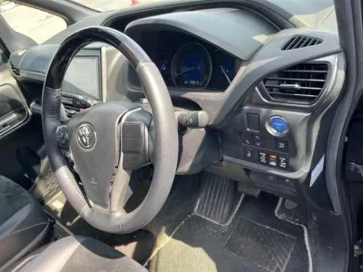 Toyota ESQUIRE