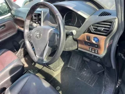 Toyota ESQUIRE