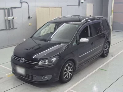 Volkswagen GOLF TOURAN