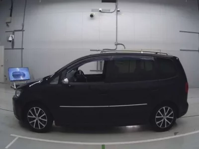 Volkswagen GOLF TOURAN