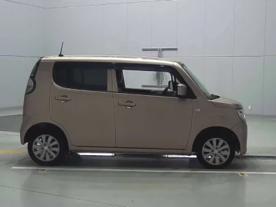 Suzuki MRWAGON