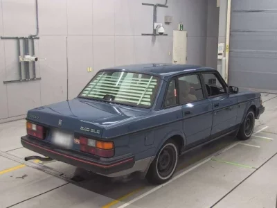Volvo 240 SERIES