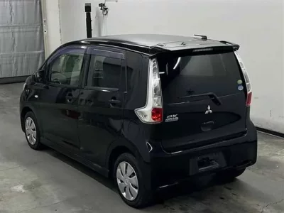 Mitsubishi EK CUSTOM