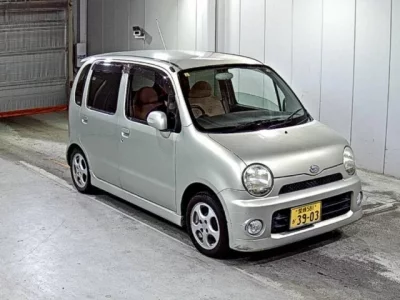 Daihatsu MOVE LATTE