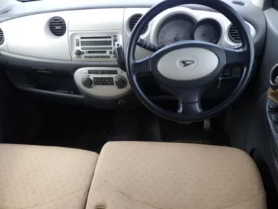 Daihatsu MOVE LATTE