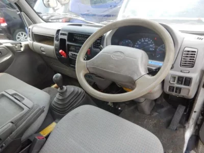 Hino DUTRO