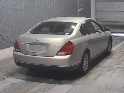 Nissan TEANA