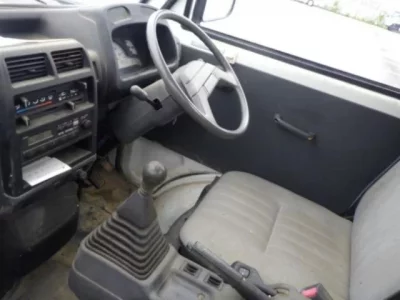 Mitsubishi MINICAB TRUCK