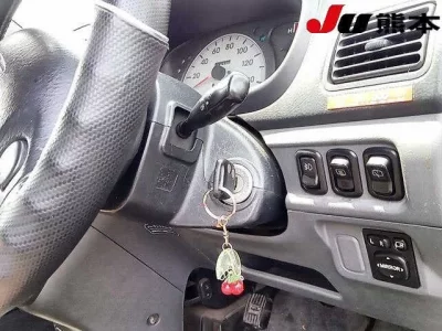 Daihatsu MAX