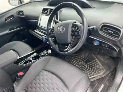 Toyota PRIUS PHV