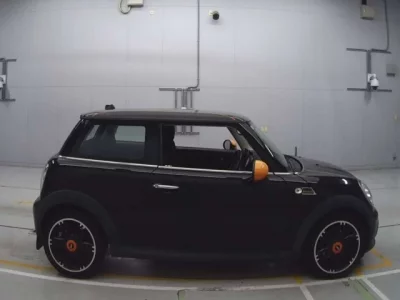 BMW MINI