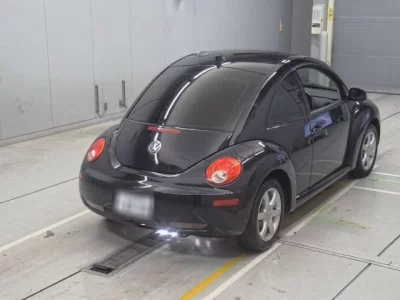 Volkswagen NEW BEETLE
