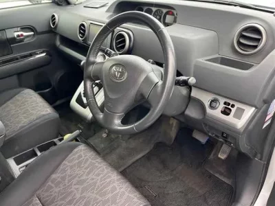 Toyota COROLLA RUMION