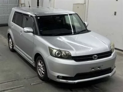 Toyota COROLLA RUMION