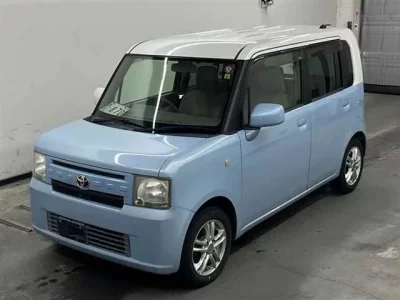 Toyota PIXIS SPACE