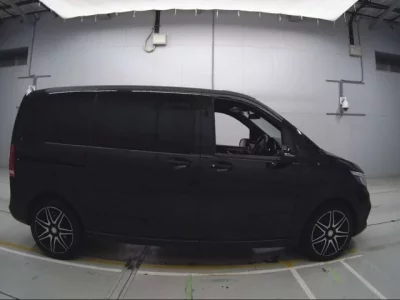 Mercedes-Benz V CLASS