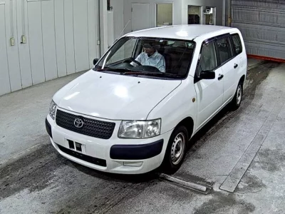 Toyota SUCCEED