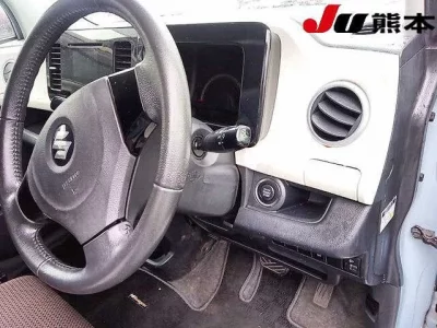 Suzuki MRWAGON