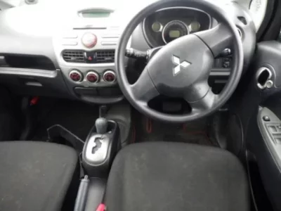 Mitsubishi I