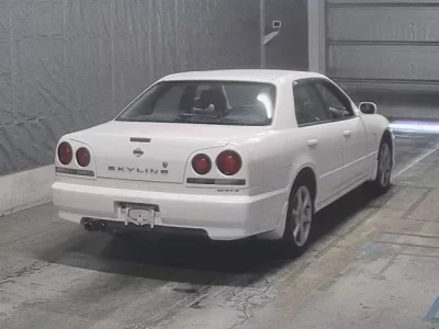 Nissan SKYLINE