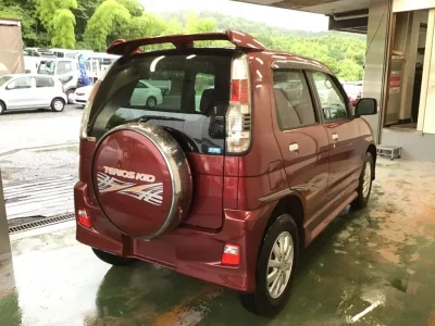 Daihatsu TERIOS KID