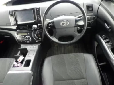 Toyota ESTIMA HYBRID