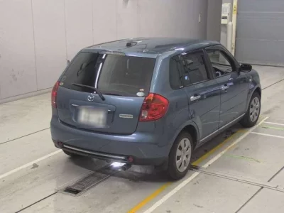 Mazda VERISA