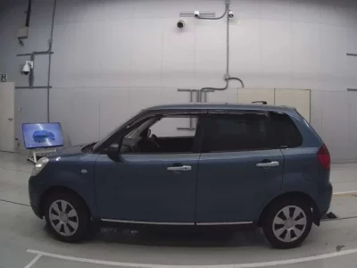 Mazda VERISA