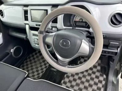 Mazda FLAIR